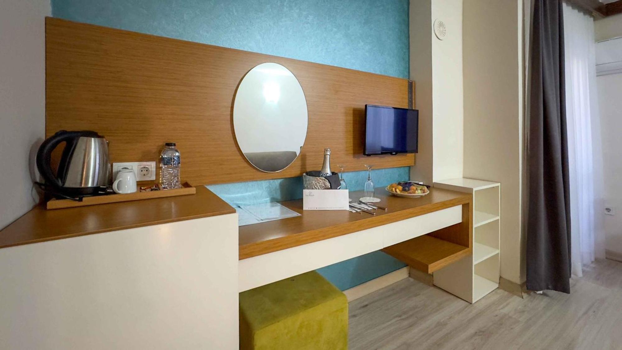 La Bella Suit Otel Kusadasi Exterior photo